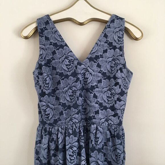 AQUA Blue Floral Lace Dress | Size Large - Picture 2 of 5